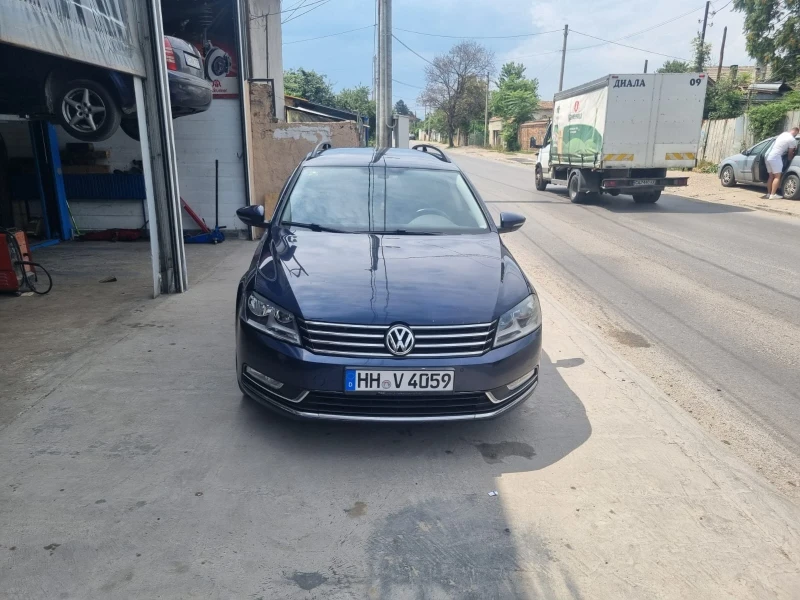 VW Passat, снимка 1 - Автомобили и джипове - 48853250