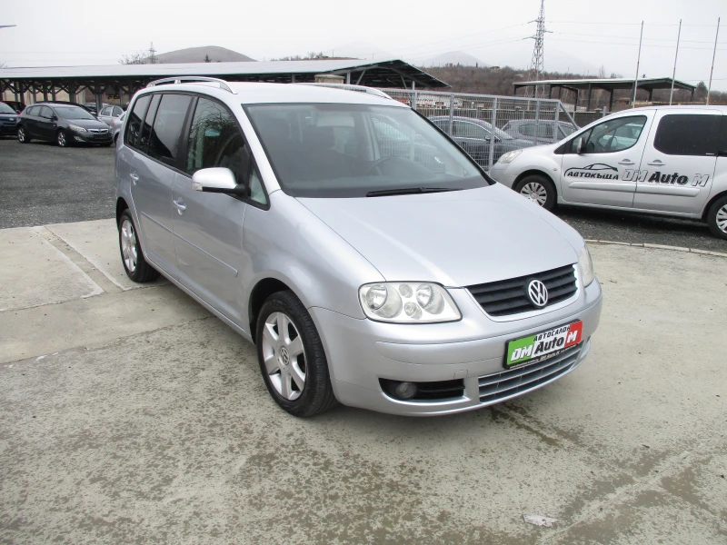 VW Touran 2.0/6ск./136кс./7 места/, снимка 2 - Автомобили и джипове - 48471041