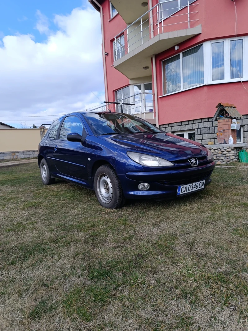 Peugeot 206 1.1i, снимка 3 - Автомобили и джипове - 49347487