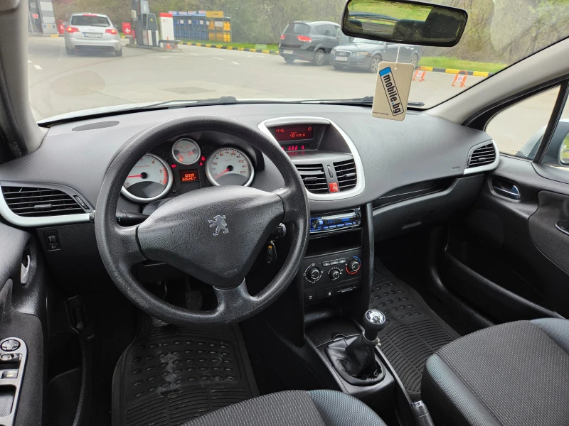 Peugeot 207 1.6 Hdi Klimatik/Facelift, снимка 9 - Автомобили и джипове - 49725249