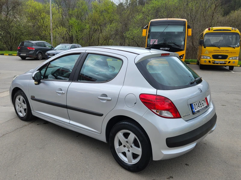 Peugeot 207 1.6 Hdi Klimatik/Facelift, снимка 4 - Автомобили и джипове - 49725249
