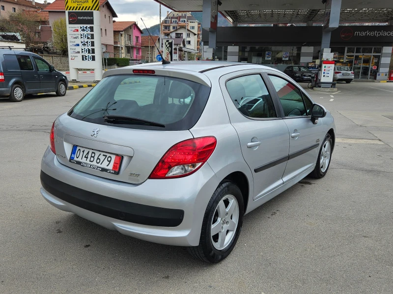 Peugeot 207 1.6 Hdi Klimatik/Facelift, снимка 5 - Автомобили и джипове - 49725249