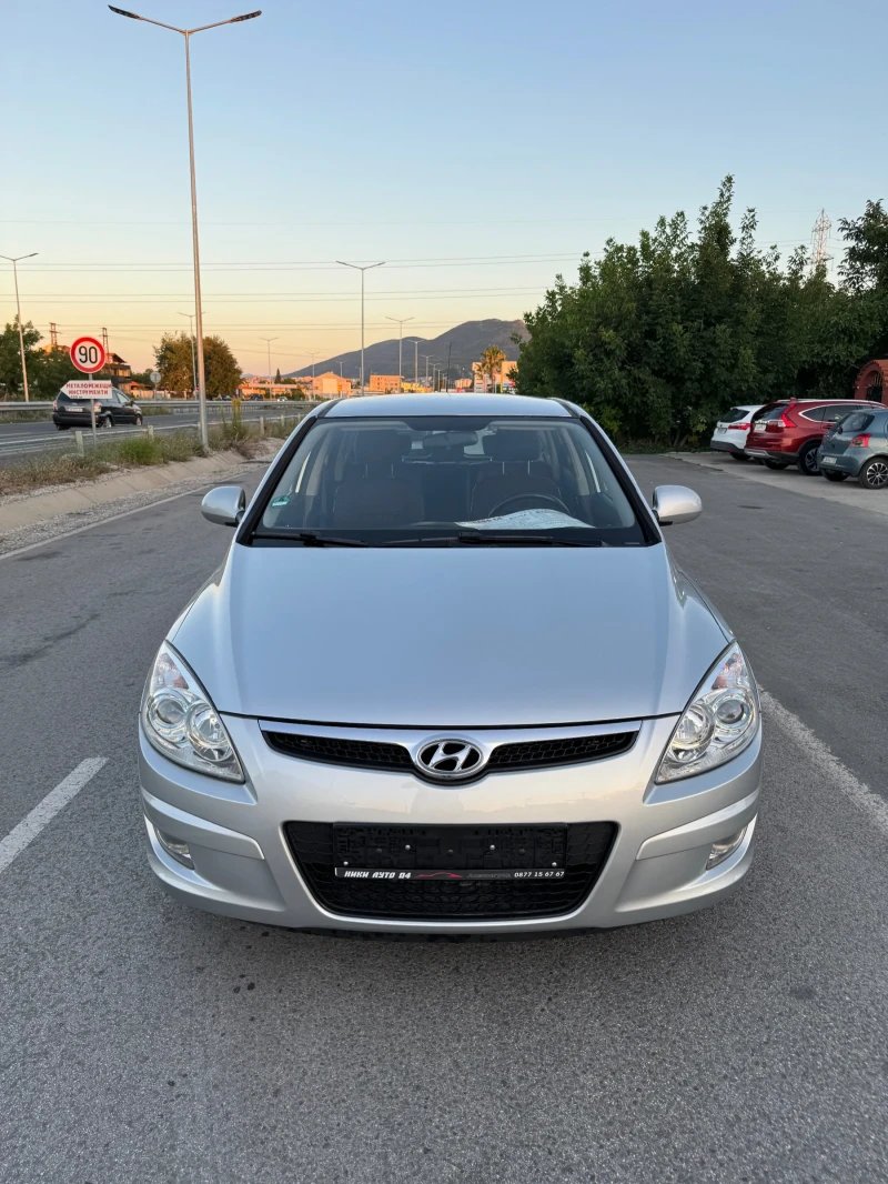 Hyundai I30 1.6, снимка 2 - Автомобили и джипове - 52327603