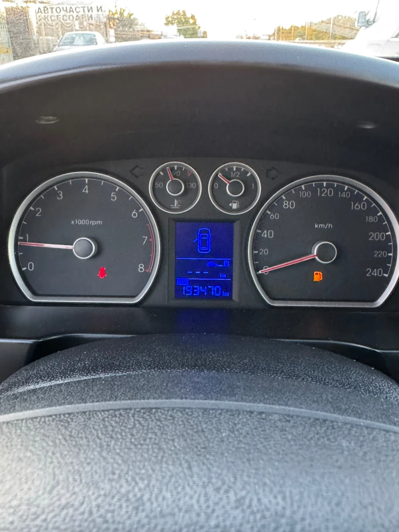 Hyundai I30 1.6, снимка 13 - Автомобили и джипове - 52327603