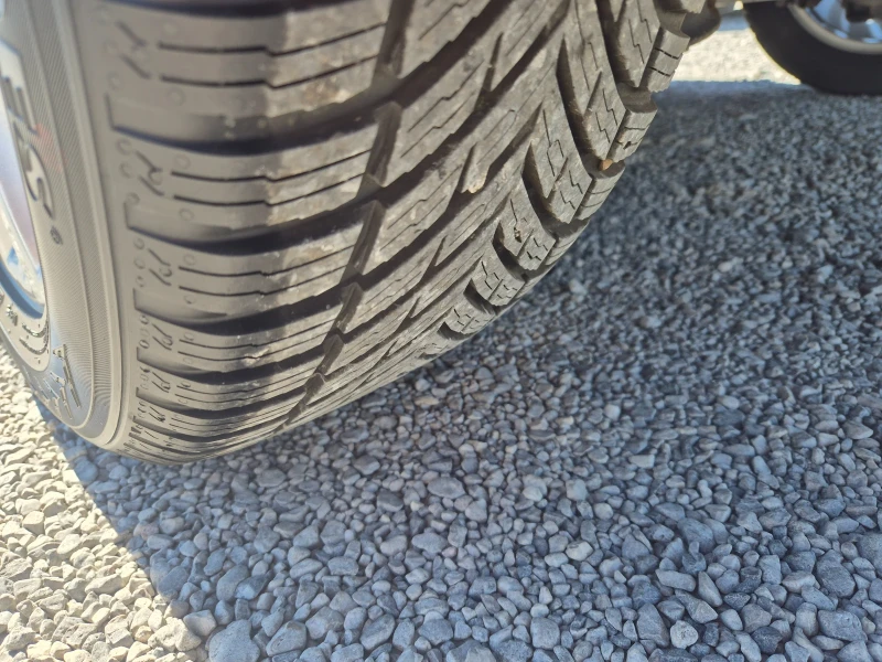 Ford Focus 1.0 Бензин, снимка 7 - Автомобили и джипове - 51788693