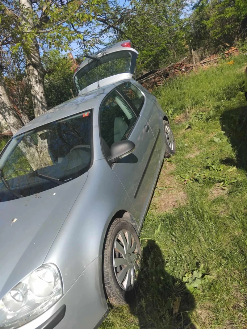 VW Golf, снимка 2 - Автомобили и джипове - 52451988