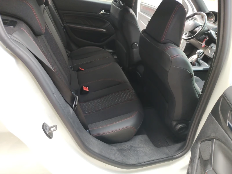 Peugeot 308 GT Line.1.6hdi, снимка 13 - Автомобили и джипове - 51999666