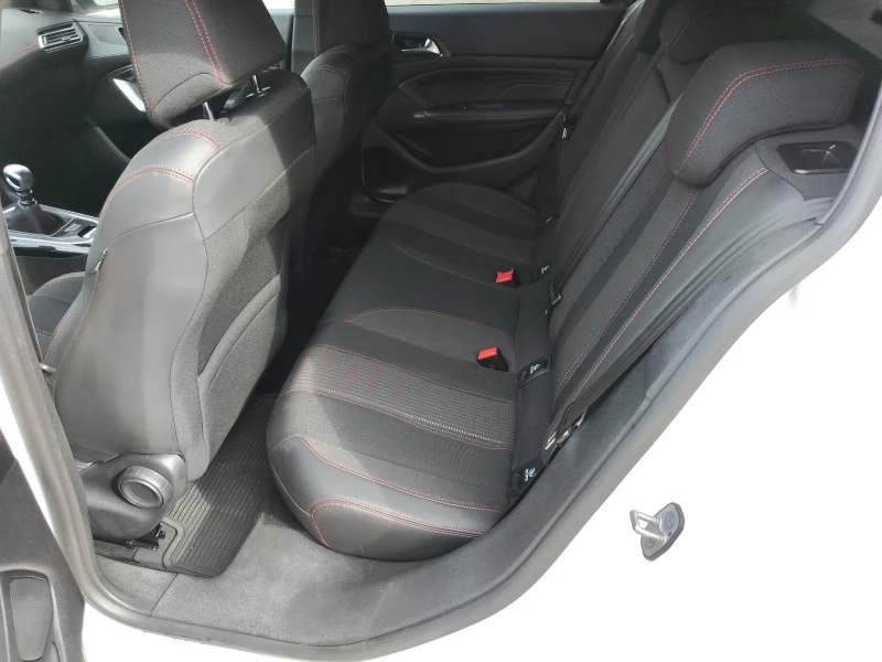 Peugeot 308 GT Line.1.6hdi, снимка 14 - Автомобили и джипове - 51999666
