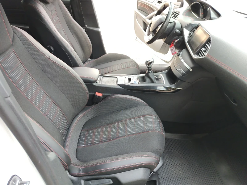 Peugeot 308 GT Line.1.6hdi, снимка 11 - Автомобили и джипове - 51999666