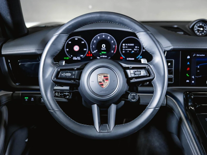 Porsche Panamera 4S E-HYBRID/FACELIFT/SPORT DESIGN/SPORT CHRON/BOSE, снимка 10 - Автомобили и джипове - 52154441