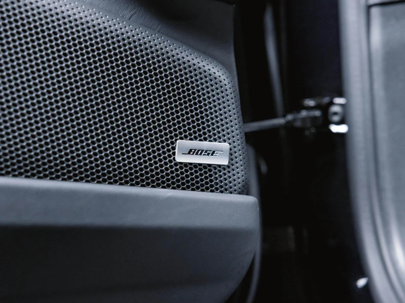 Porsche Panamera 4S E-HYBRID/FACELIFT/SPORT DESIGN/SPORT CHRON/BOSE, снимка 7 - Автомобили и джипове - 52154441