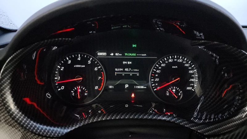 Kia Stinger 3.3 TURBO 2WD GT / УНИКАТ !!!, снимка 11 - Автомобили и джипове - 52307785