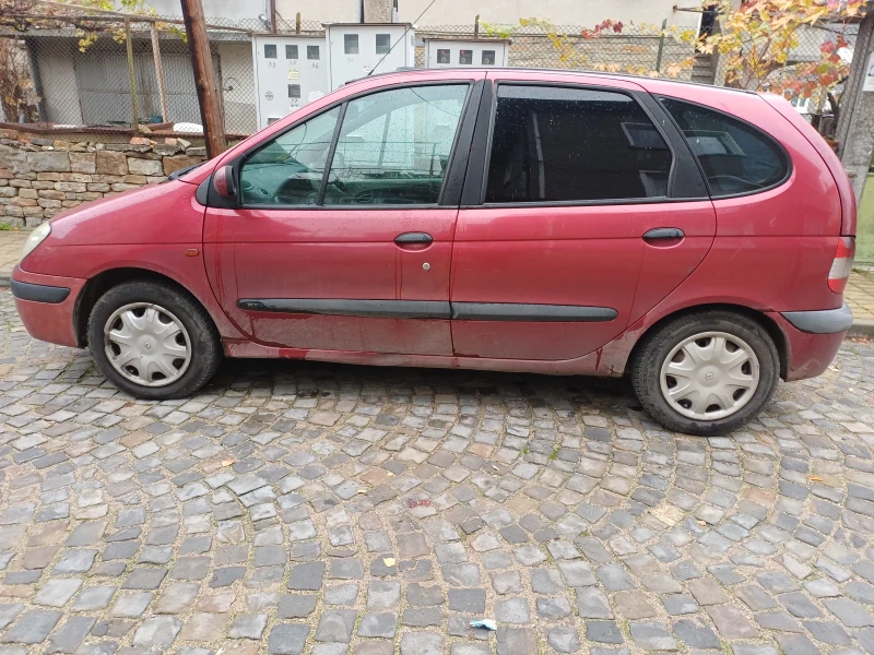 Renault Scenic 1.9 dti, снимка 3 - Автомобили и джипове - 52513660