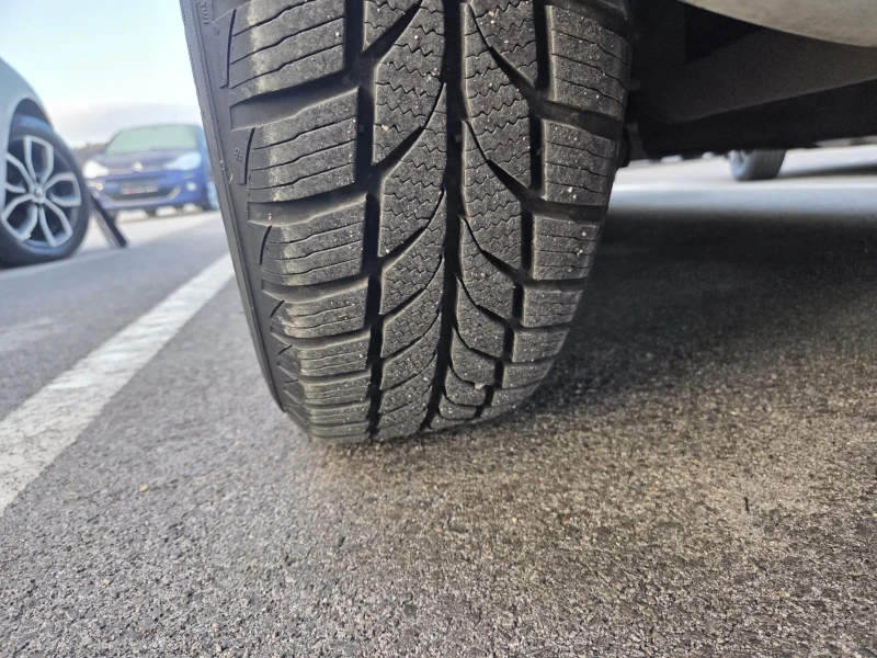 Fiat Punto 1.4 GPL, снимка 12 - Автомобили и джипове - 52749015