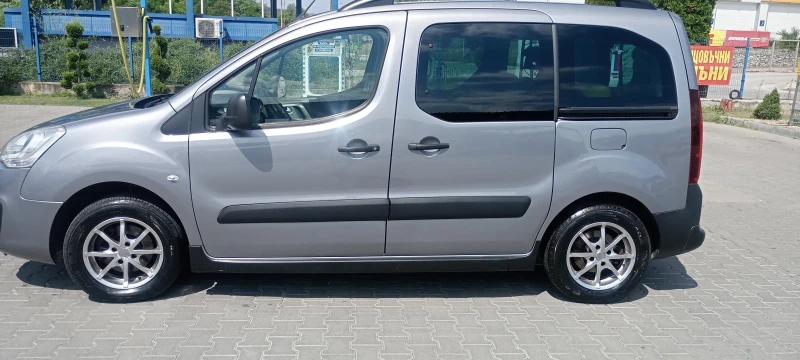 Citroen Berlingo multi space , снимка 3 - Автомобили и джипове - 52838316