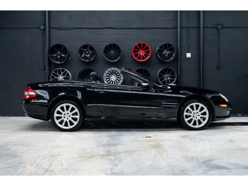 Mercedes-Benz SL 500 550 * * ЧИСТА ИСТОРИЯ * * АВТО КРЕДИТ * * , снимка 3 - Автомобили и джипове - 53396189