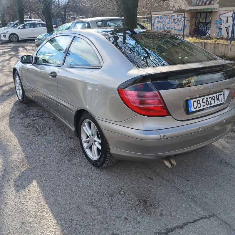 Mercedes-Benz C 220 АВТОМАТИК , снимка 4 - Автомобили и джипове - 53589253