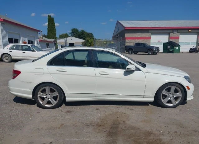 Mercedes-Benz C 300 3.0L V-6 DOHC, VVT, снимка 7 - Автомобили и джипове - 47338651