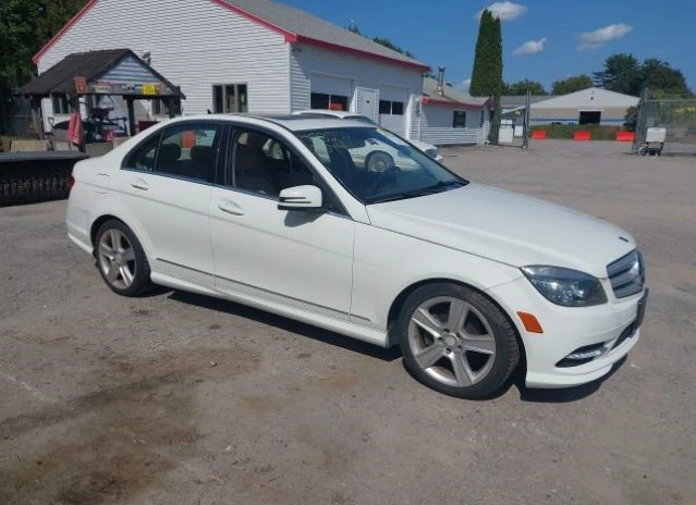 Mercedes-Benz C 300 3.0L V-6 DOHC, VVT, снимка 1 - Автомобили и джипове - 47338651