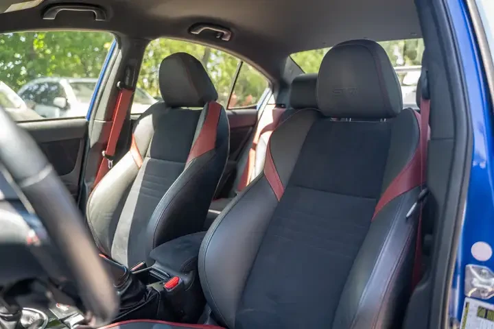Subaru Impreza TI Manual| NoAccident| 1Owner| Brembo| Carplay| 31 | Mobile.bg � ����������� 12