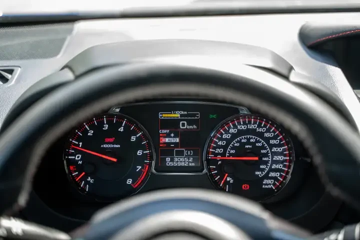 Subaru Impreza TI Manual| NoAccident| 1Owner| Brembo| Carplay| 31 | Mobile.bg � ����������� 15