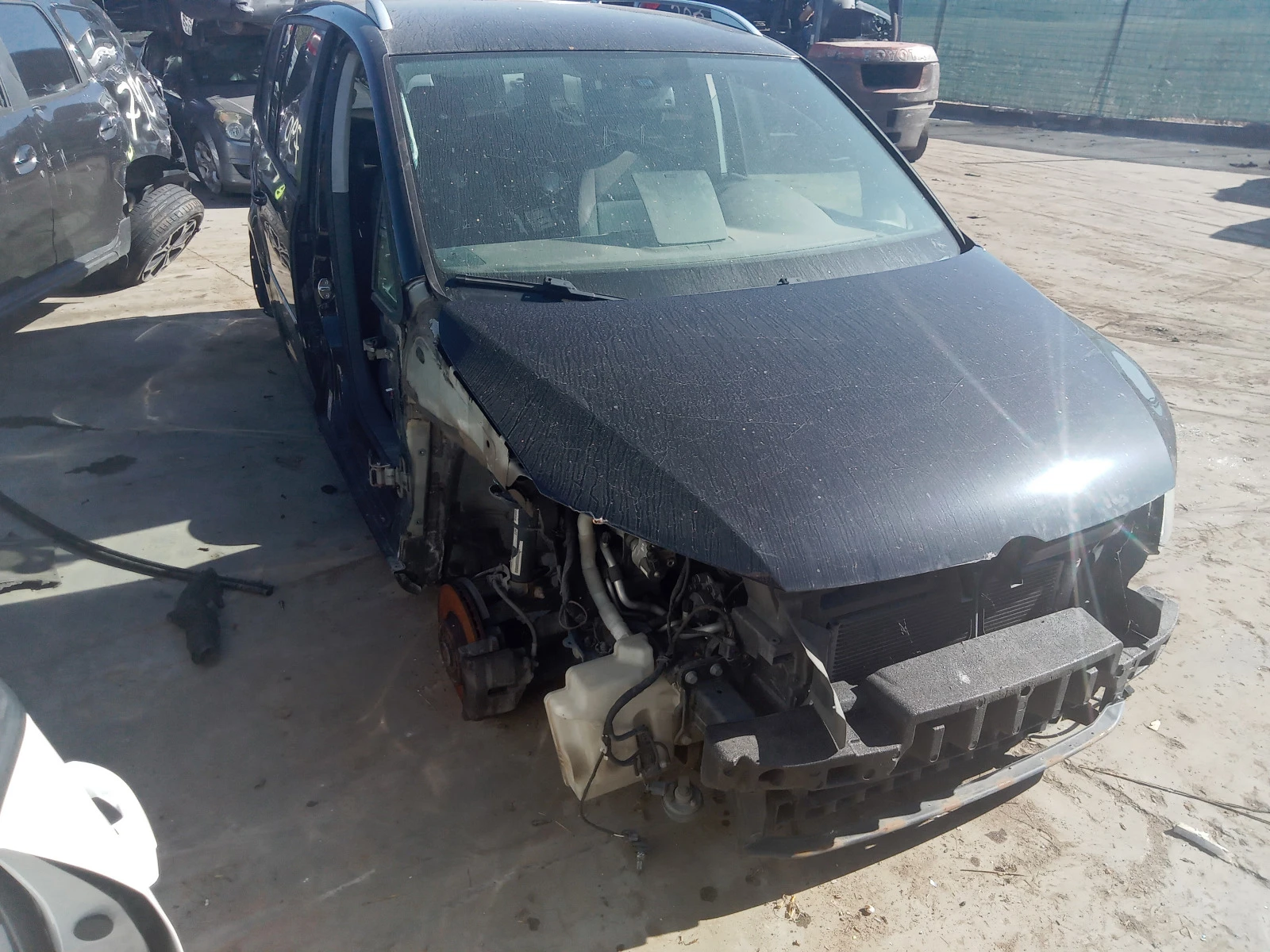 VW Touran 1.4tsi[CDG], снимка 1