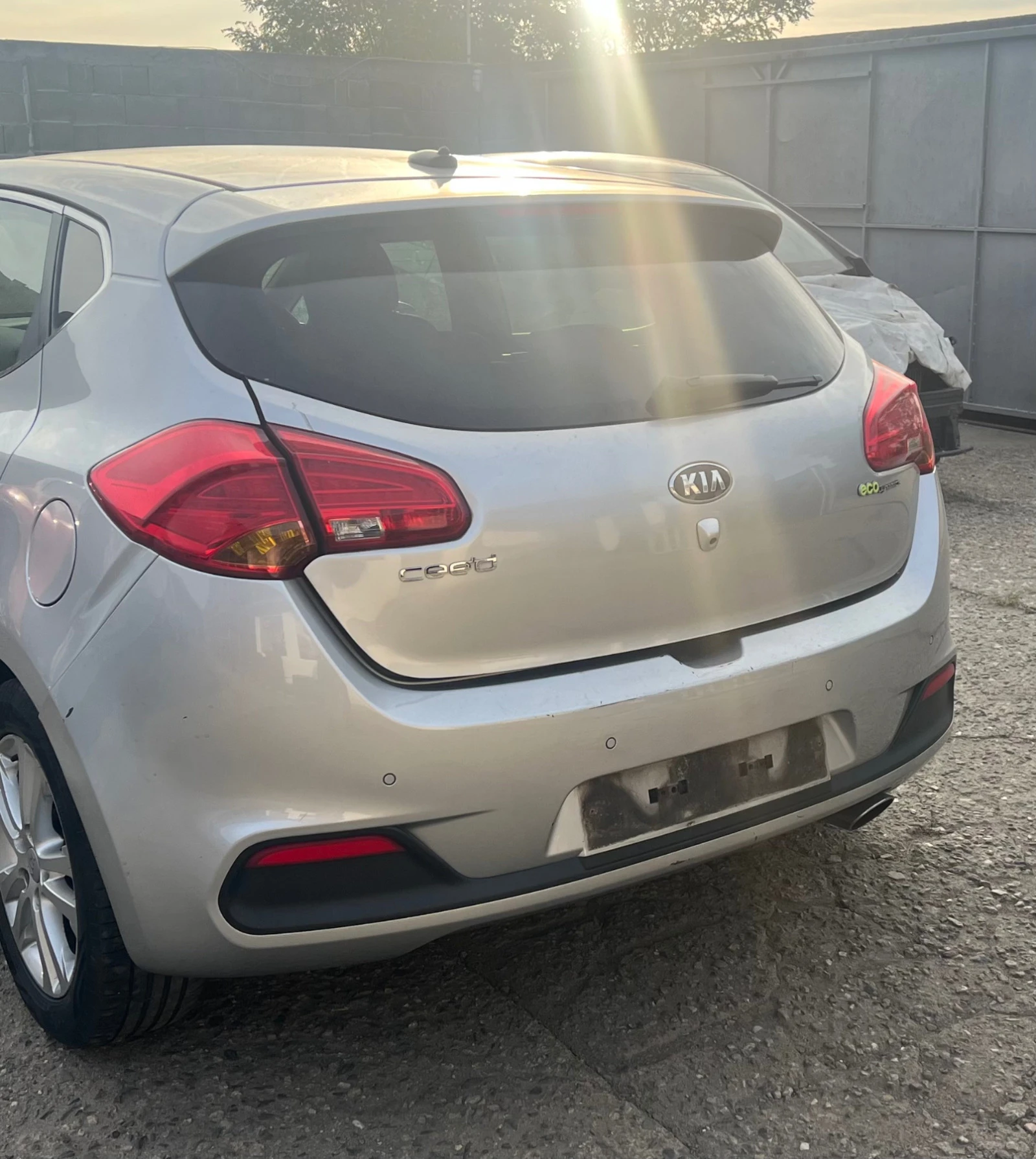 Kia Ceed 1.4 crdi 1.6 crdi 1.4 i - изображение 2