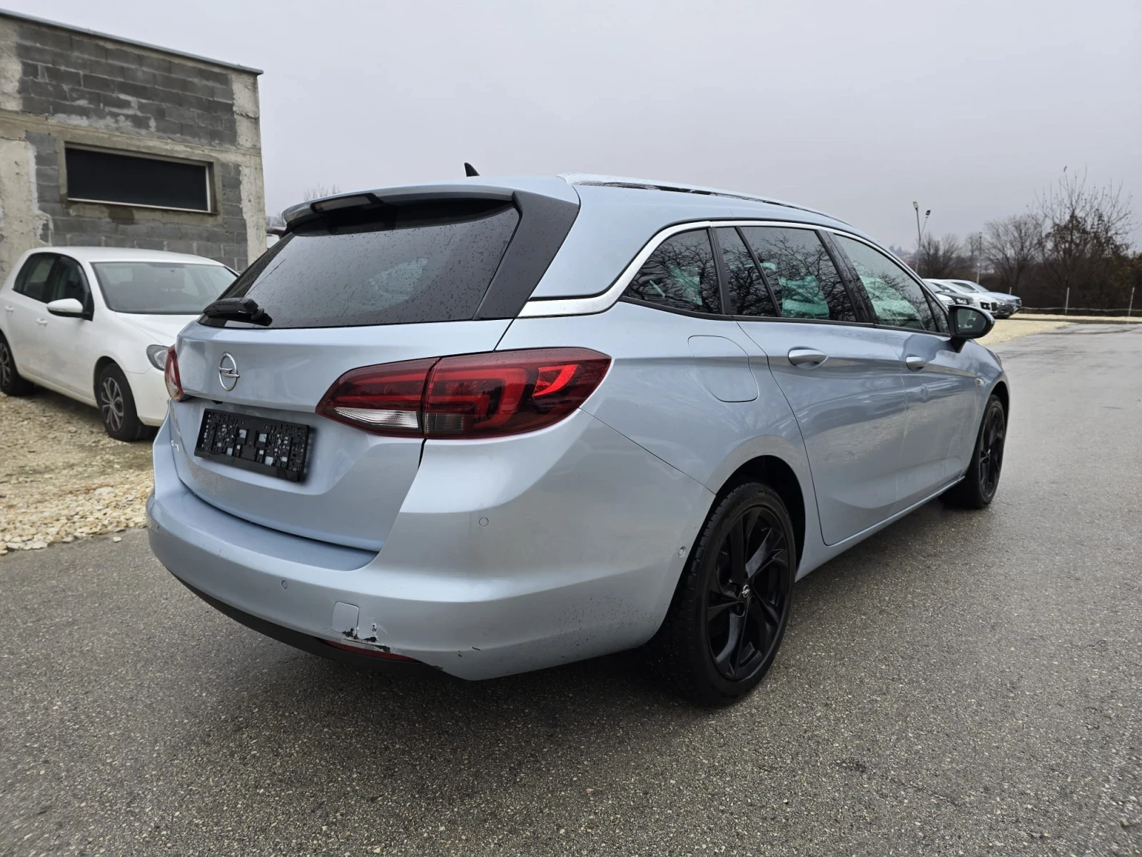 Opel Astra 1.5CDTI 122k.c. Cosmo - изображение 6