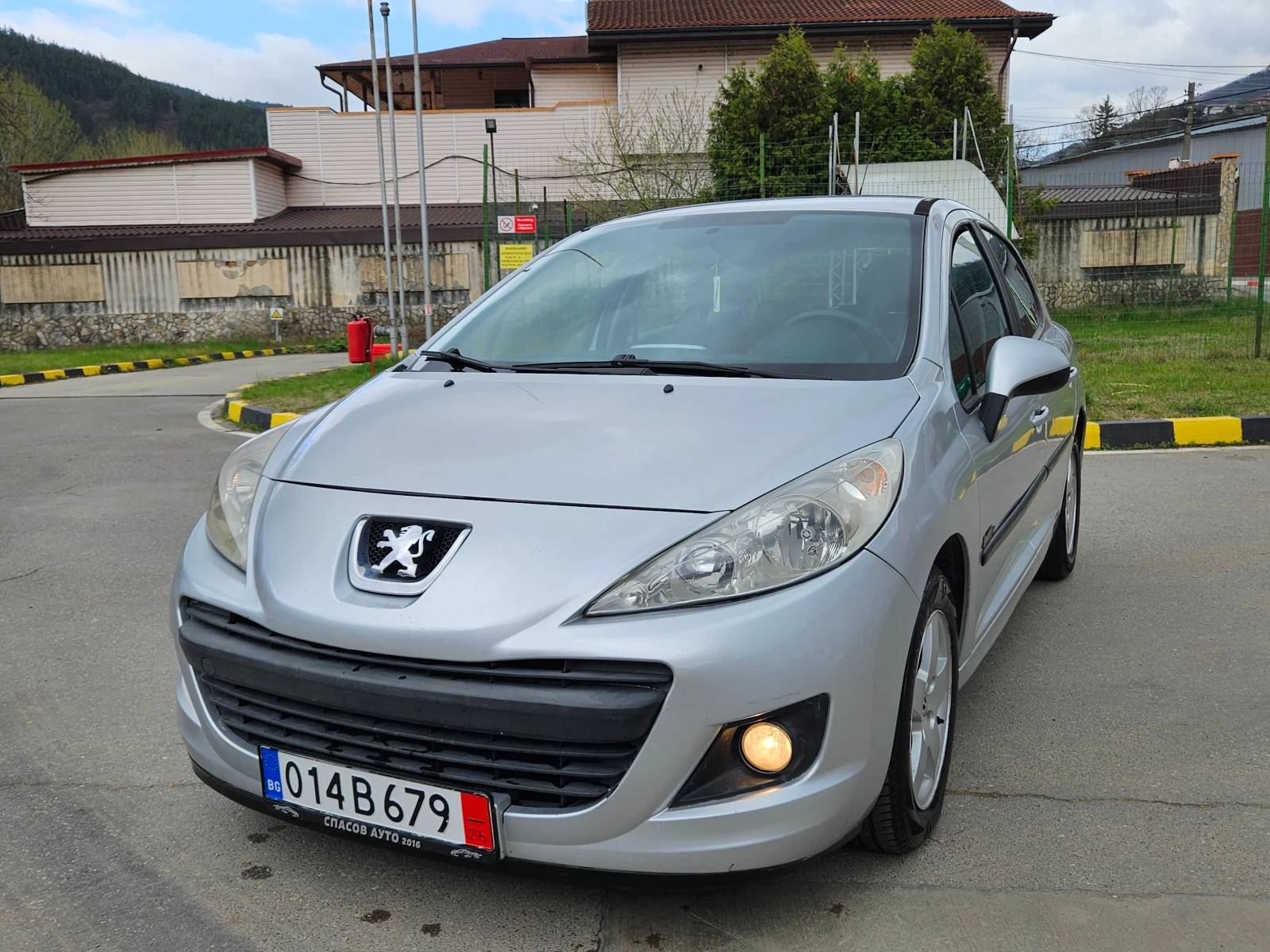 Peugeot 207 1.6 Hdi Klimatik/Facelift | Mobile.bg   1