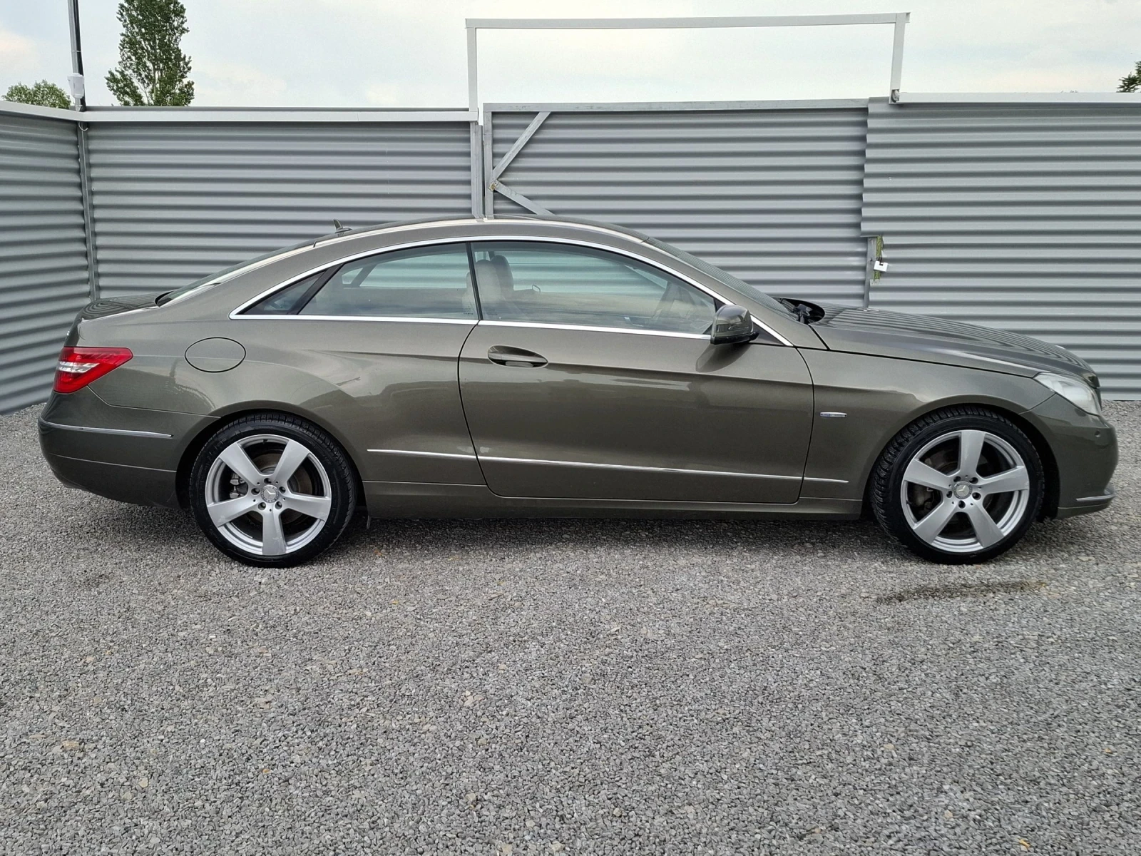 Mercedes-Benz E 350 350CDI/Coupe - изображение 3