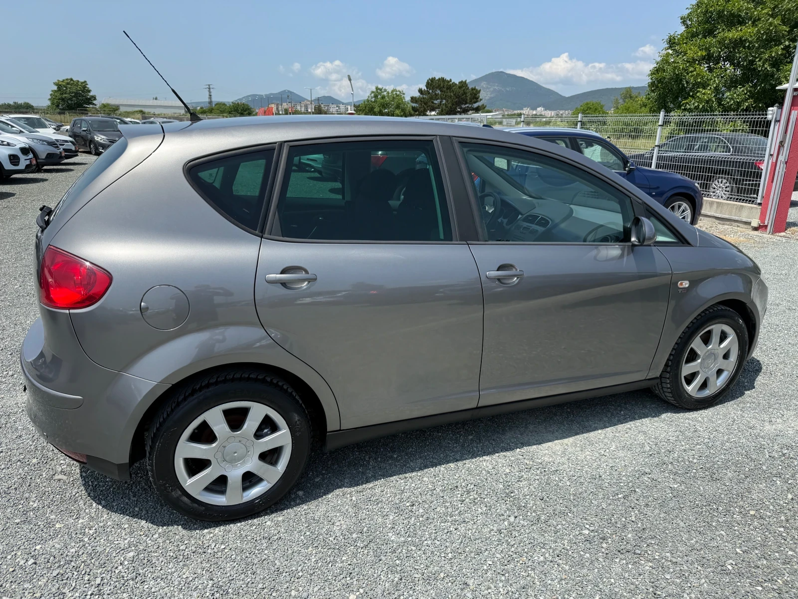 Seat Altea (KATO НОВА) - изображение 5