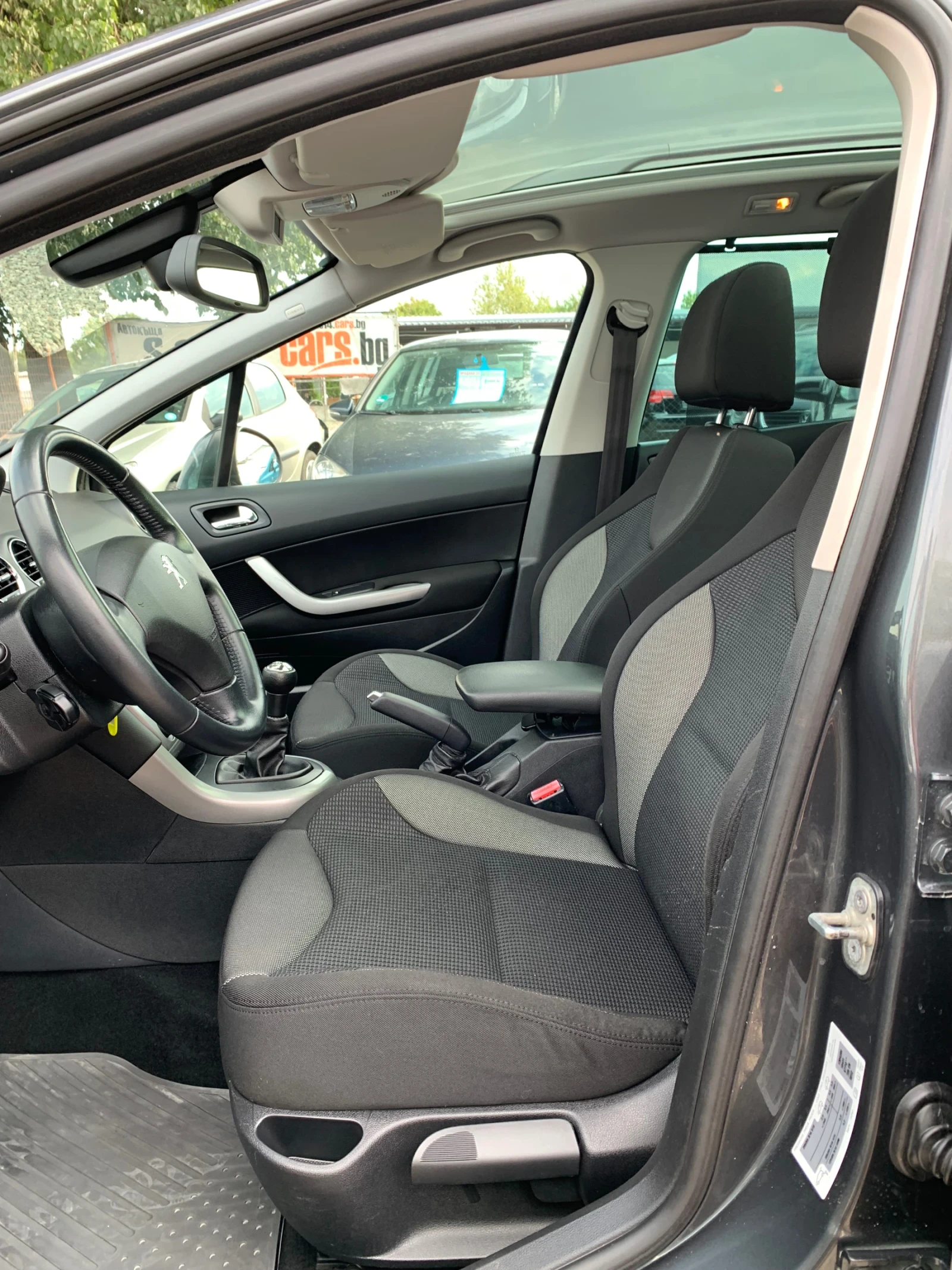 Peugeot 308 SW 1.6HDI - изображение 9