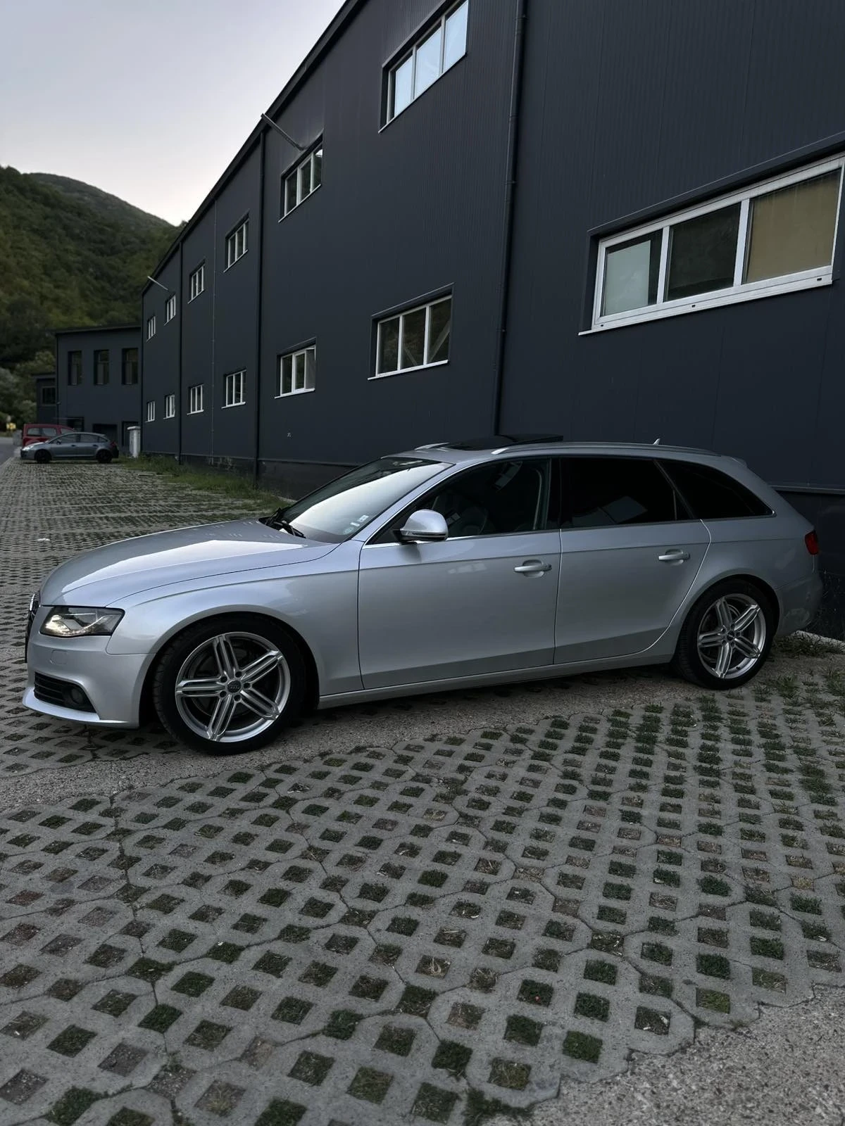Audi A4 3.0 TDI Quattro  - изображение 2