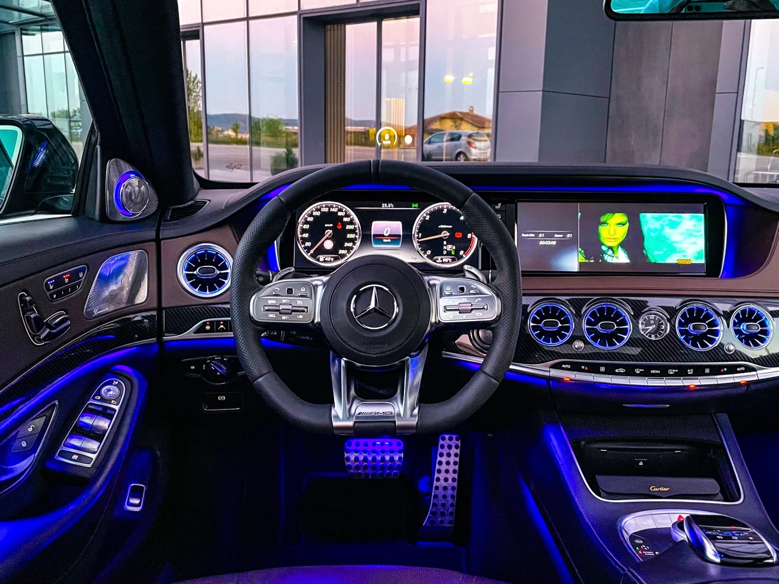 Mercedes-Benz S 350 d/S63 AMG BLACK/2xTables/3xTV/360/HUD/BURM/FULL - изображение 8