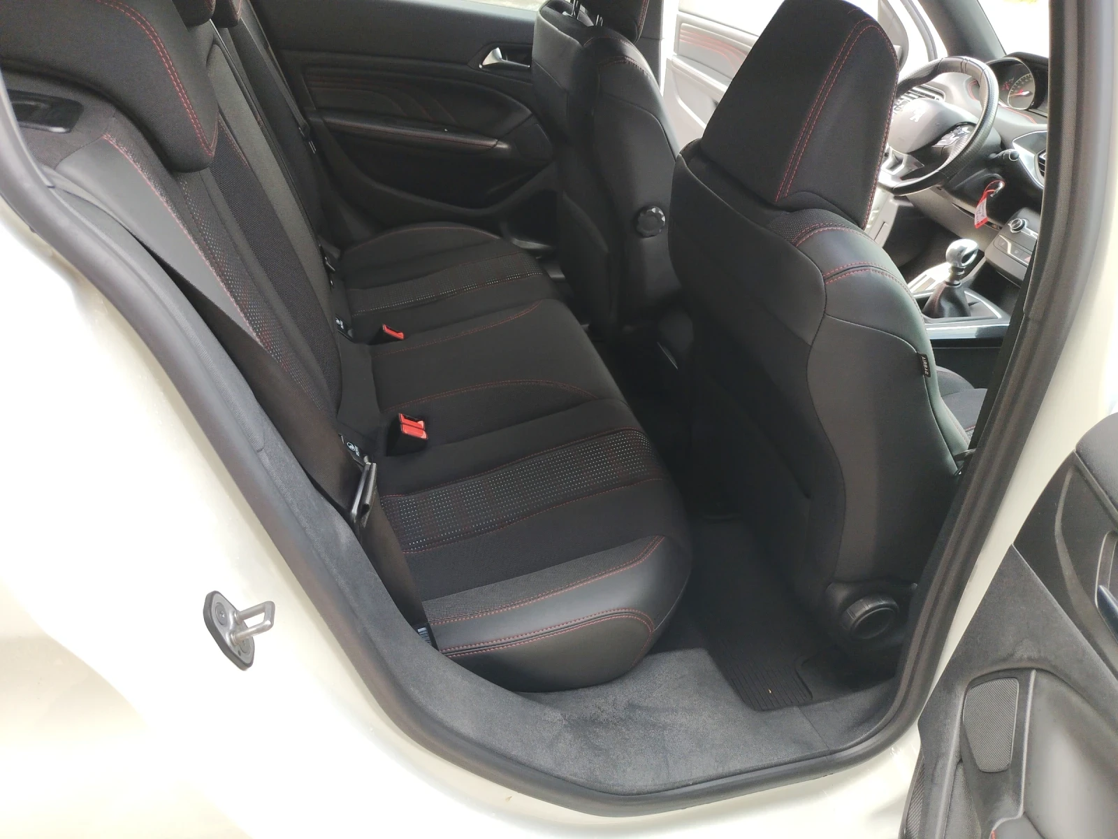 Peugeot 308 GT Line.1.6hdi | Mobile.bg   13