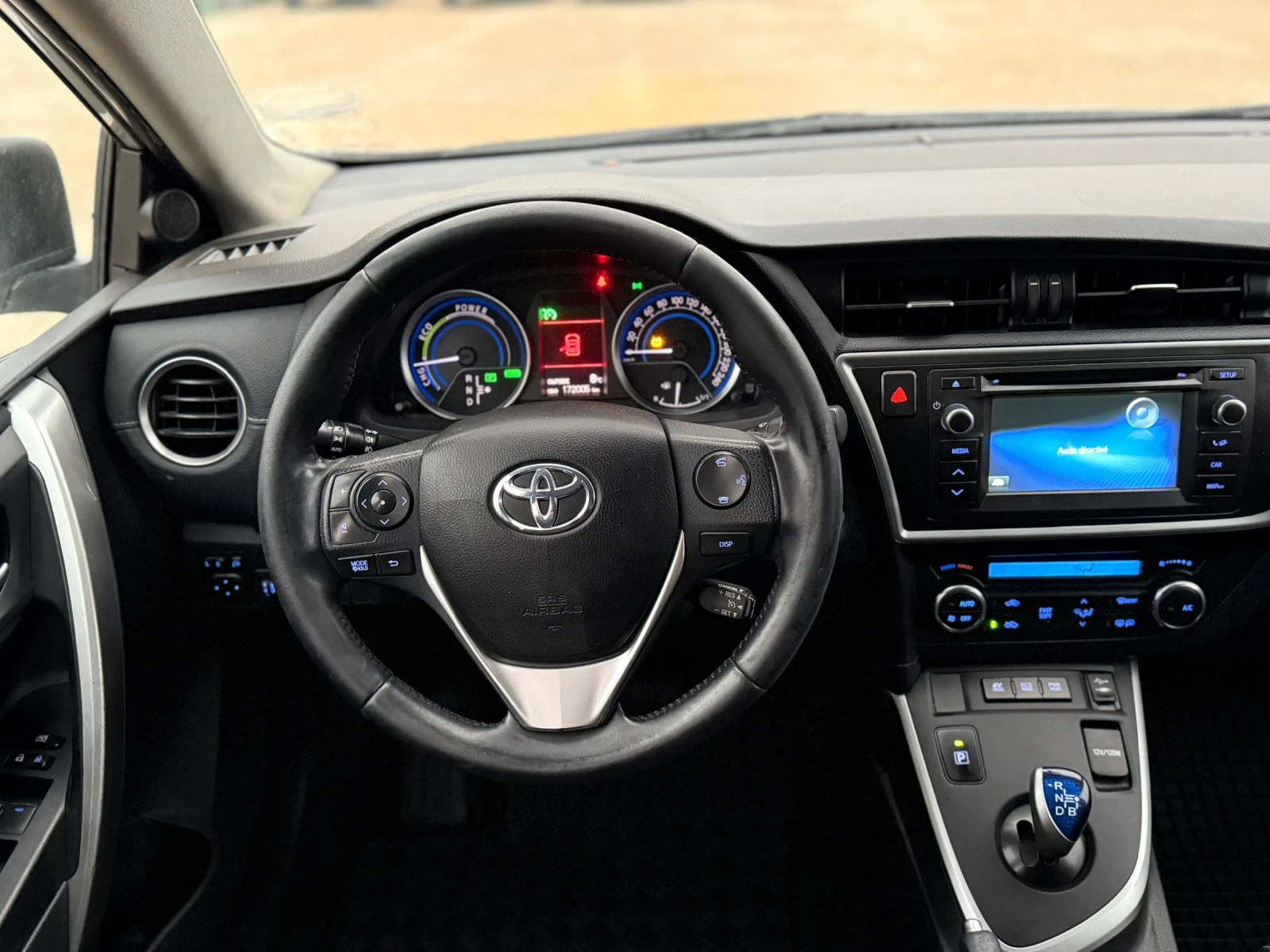Toyota Auris 1.8 hybrid | Mobile.bg   9