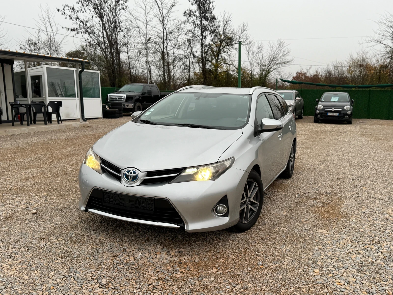 Toyota Auris 1.8 hybrid | Mobile.bg   1