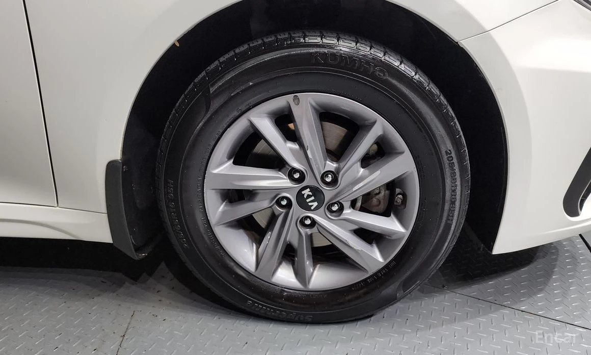 Kia K5 | Mobile.bg   5