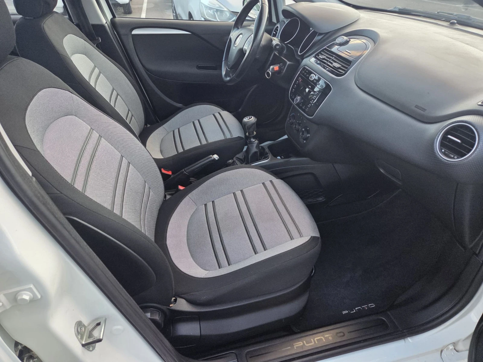 Fiat Punto 1.4 GPL - изображение 9