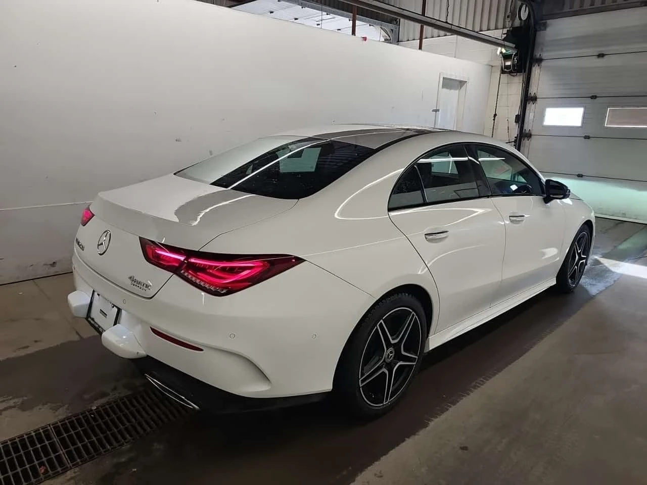 Mercedes-Benz CLA 250 ALCANTARA* ПАМЕТ* AMBIENT* 2 КЛЮЧА* CARFAX *  - изображение 3