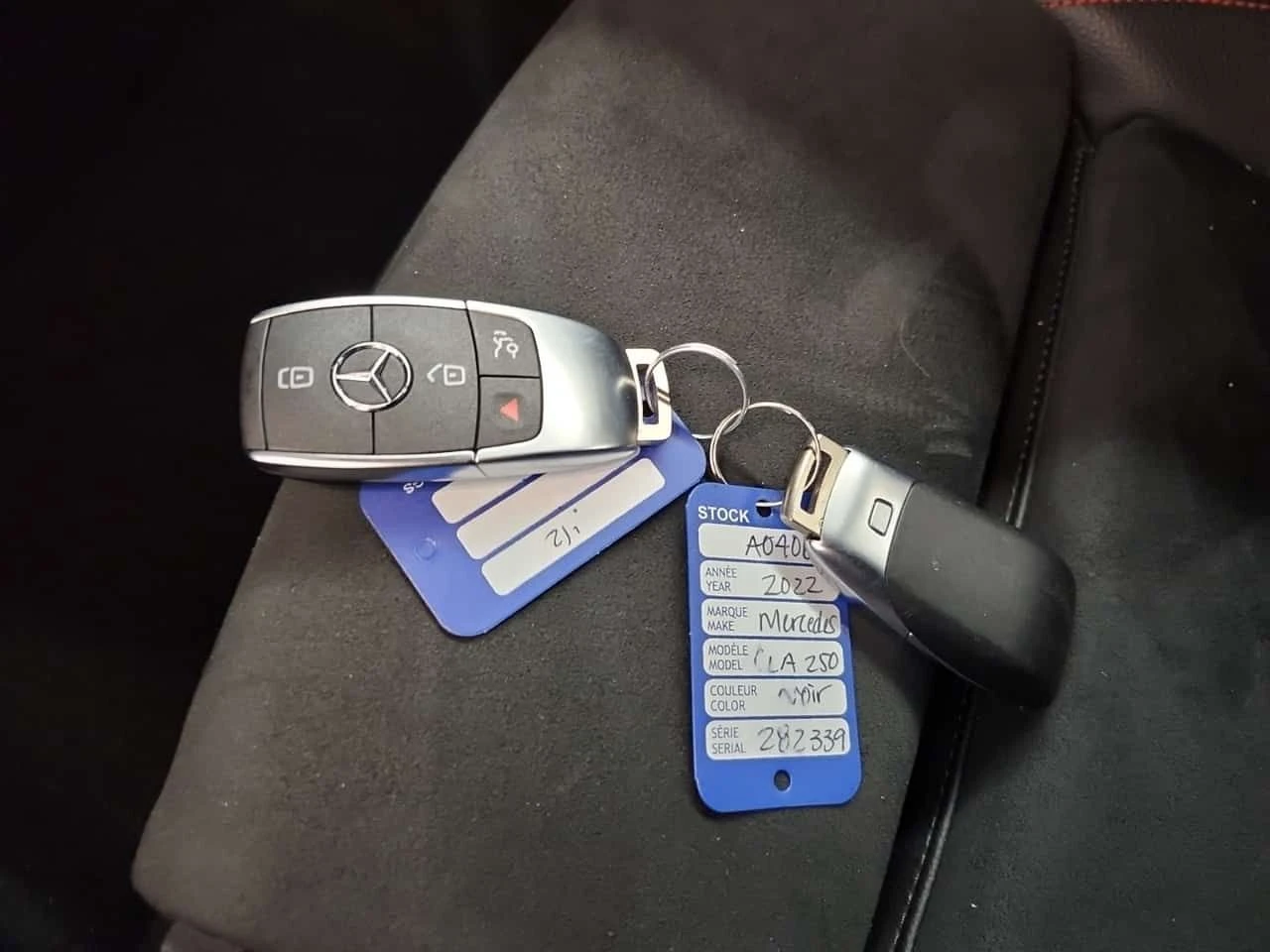 Mercedes-Benz CLA 250 ALCANTARA* ПАМЕТ* AMBIENT* 2 КЛЮЧА* CARFAX *  - изображение 8