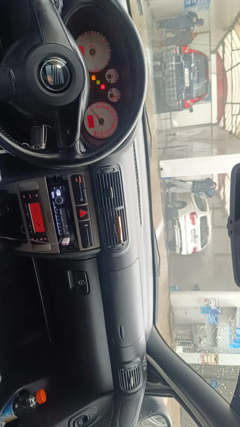 Seat Leon Arl, снимка 8 - Автомобили и джипове - 53874411