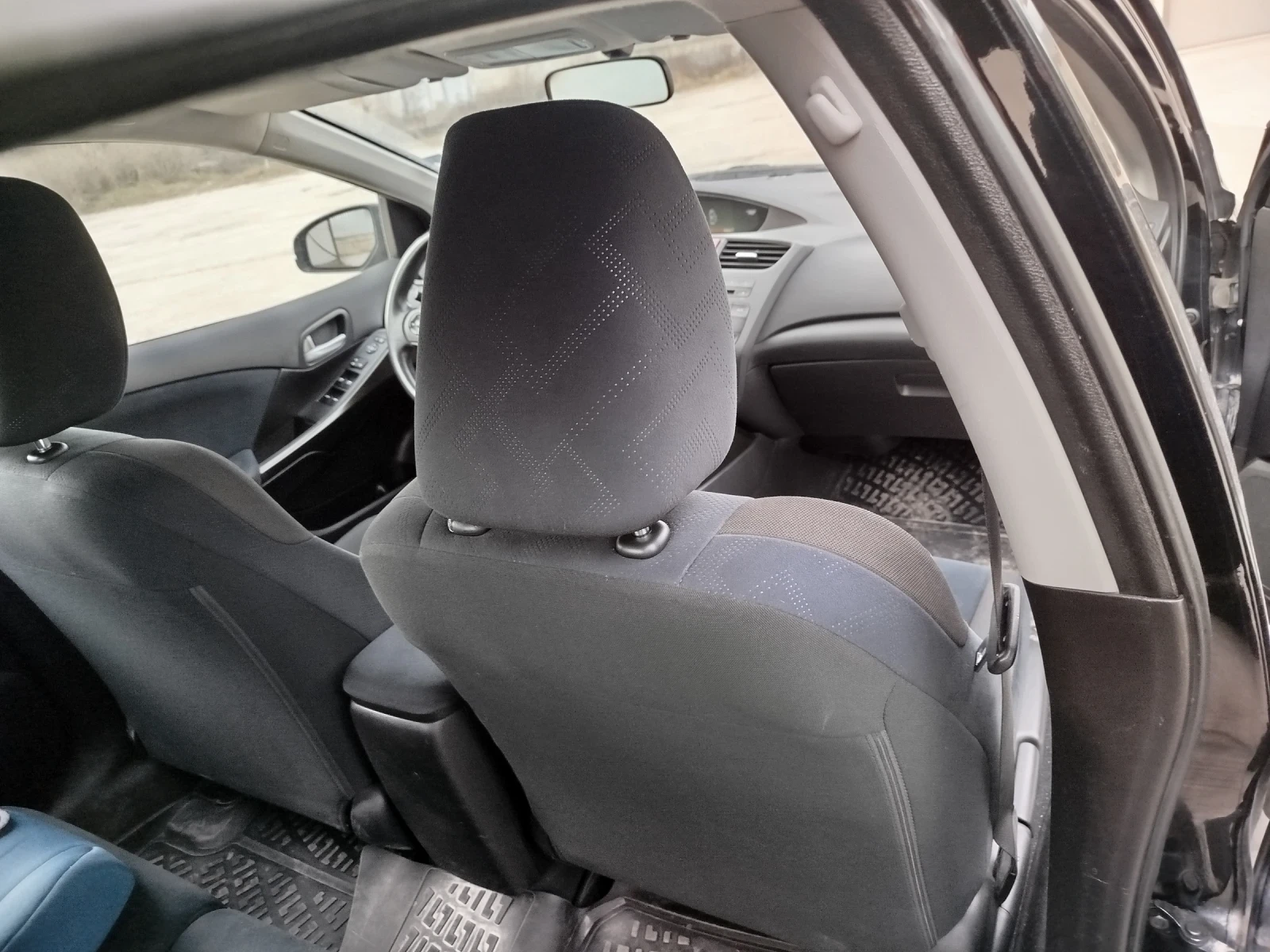 Honda Civic, снимка 11 - Автомобили и джипове - 53895669