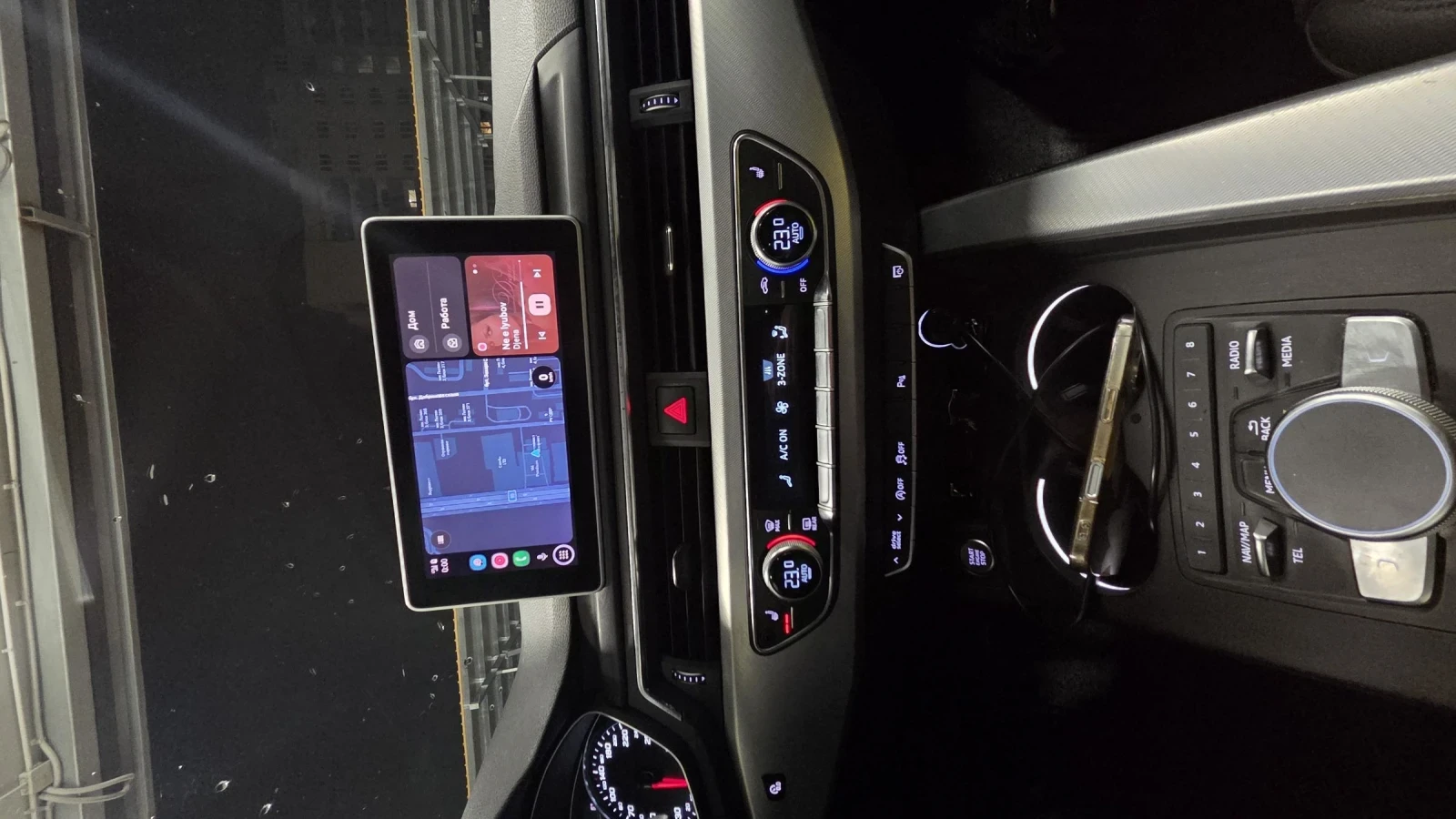 Audi A4 2.0 TFSI QUATTRO, снимка 10 - Автомобили и джипове - 54047011