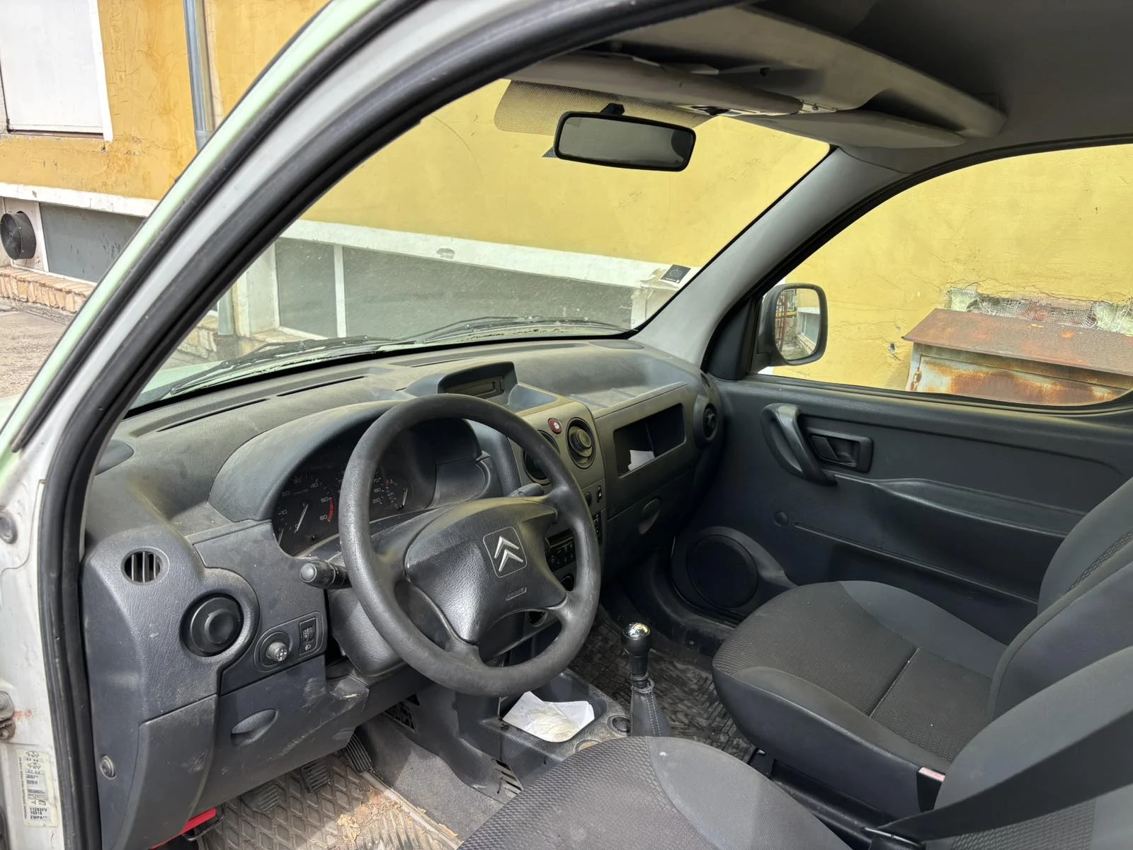 Citroen Berlingo, снимка 3 - Автомобили и джипове - 54358314