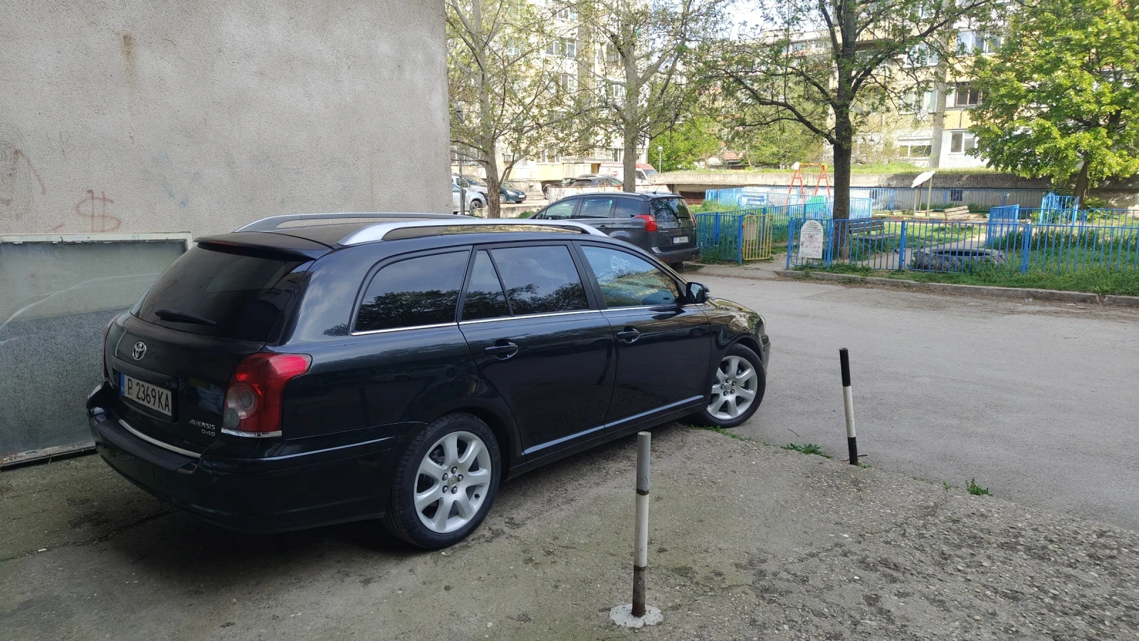 Toyota Avensis, снимка 11 - Автомобили и джипове - 54431763