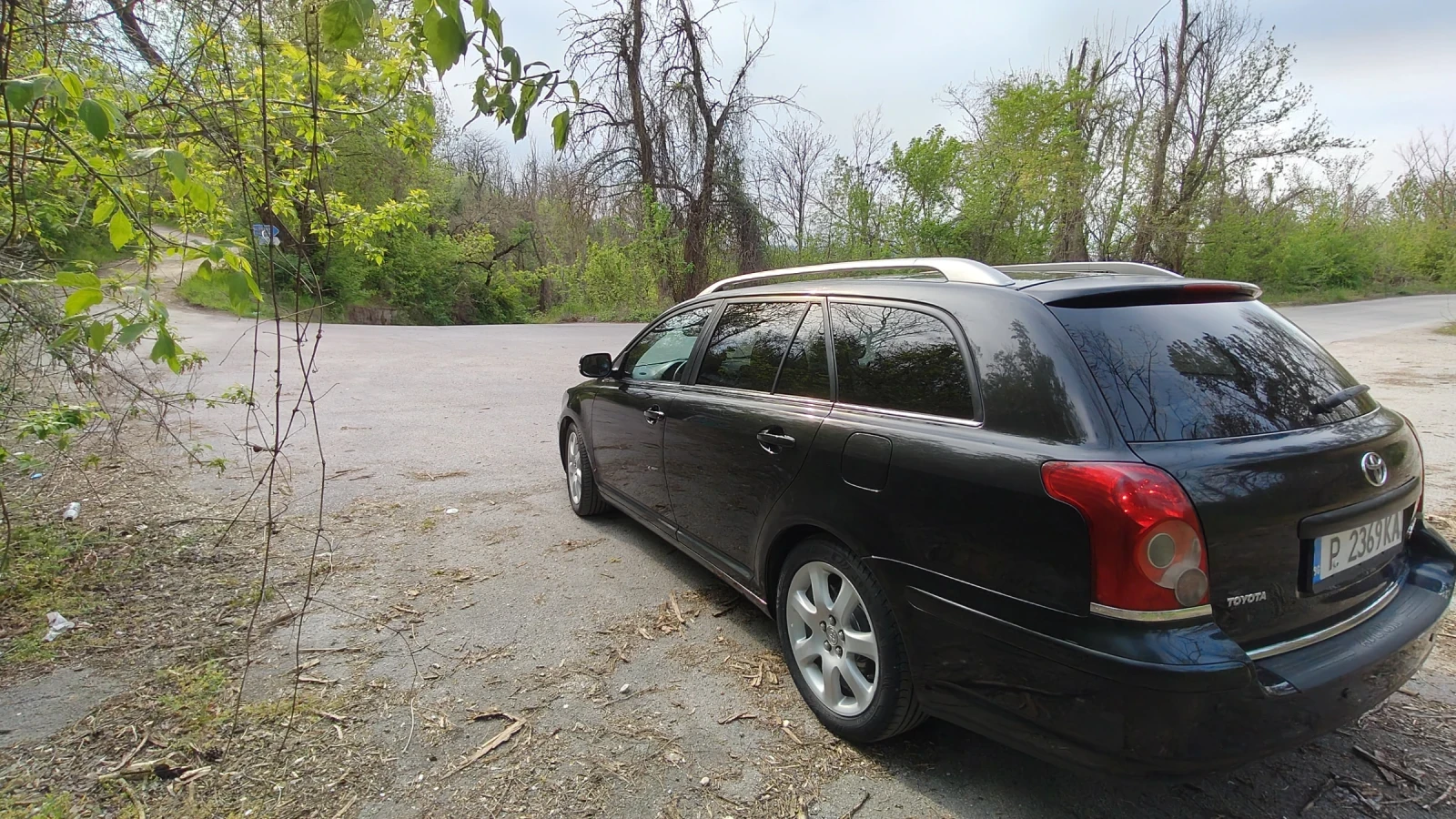 Toyota Avensis, снимка 9 - Автомобили и джипове - 54431763