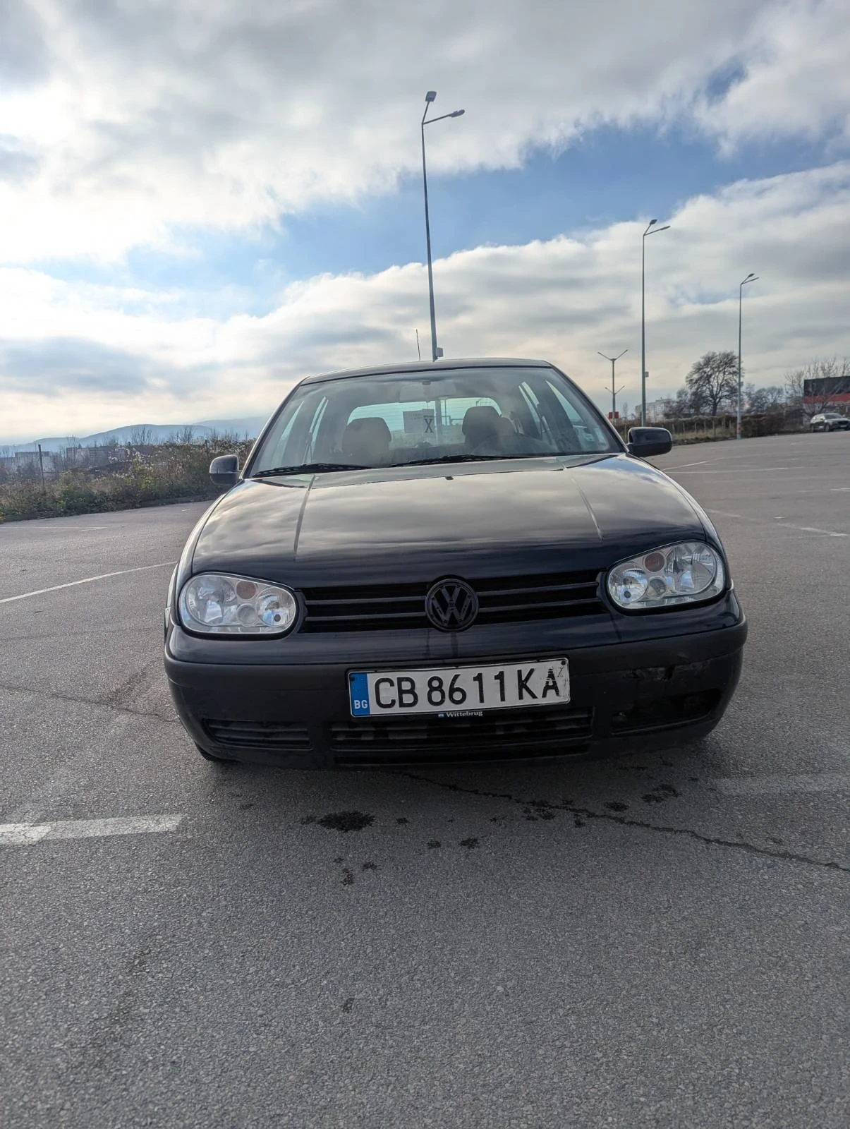 VW Golf 1.6