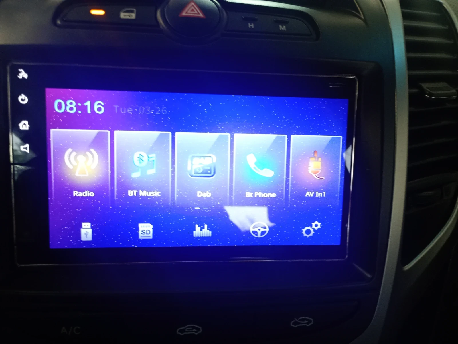 Hyundai Ix20 1.4 CRDI, снимка 7 - Автомобили и джипове - 54979884