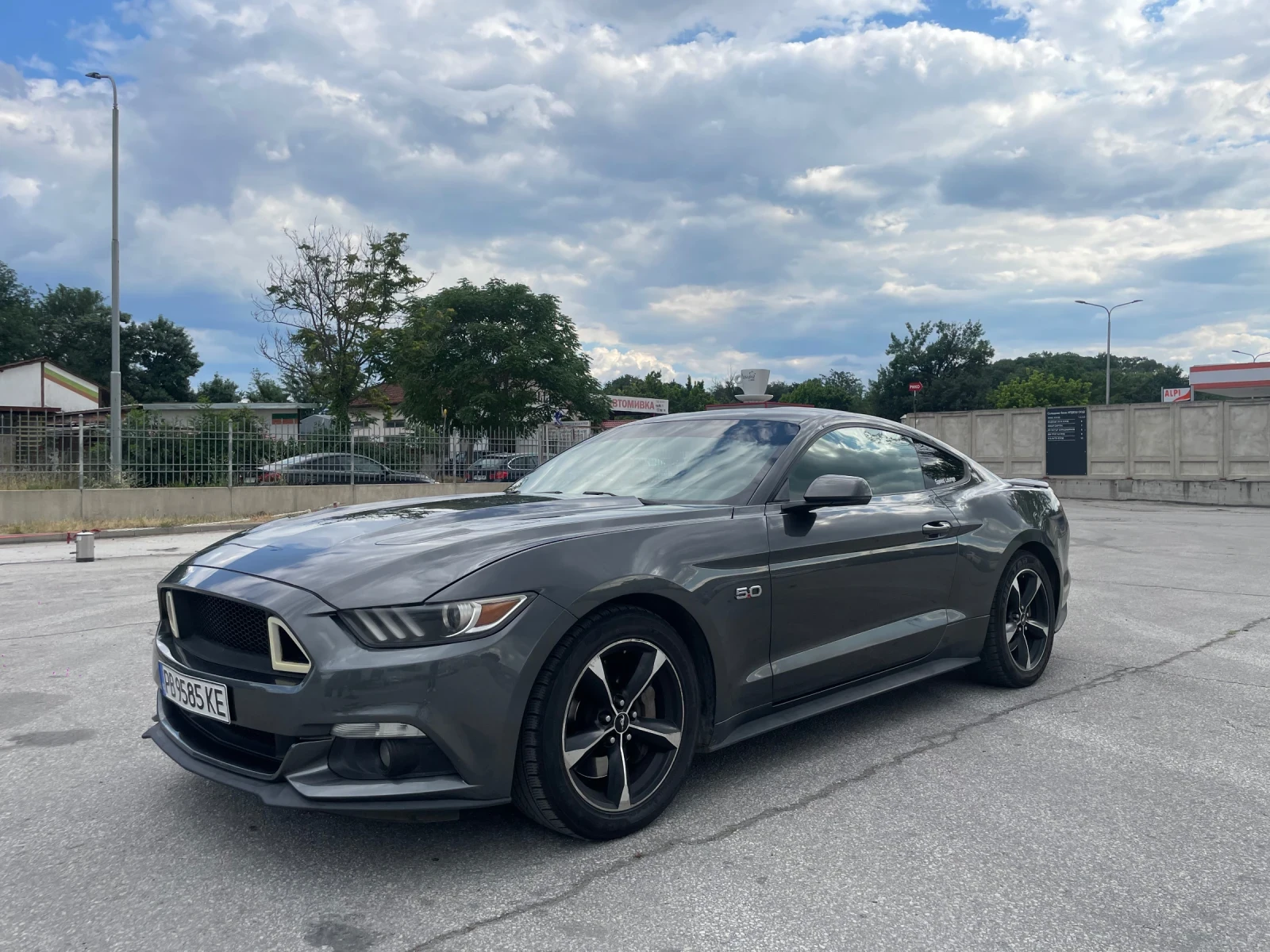 Ford Mustang GT 2017 Premium, снимка 2 - Автомобили и джипове - 54980934